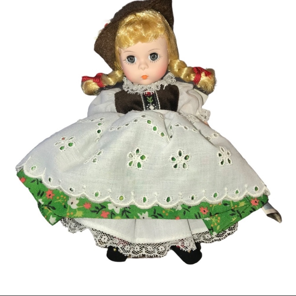 Madame Alexander doll Austria